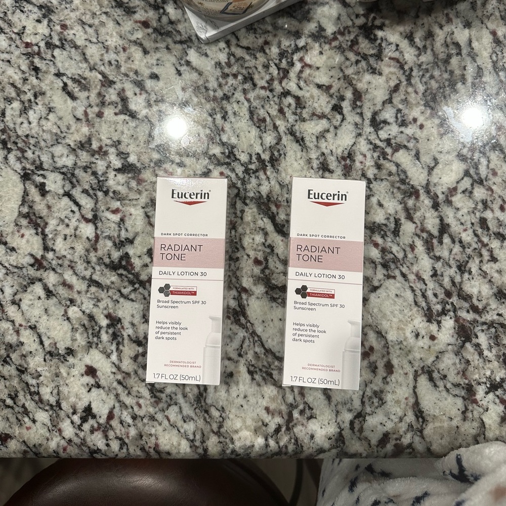 Radiant Tone Daily Lotion SPF 30 x 2 boxes